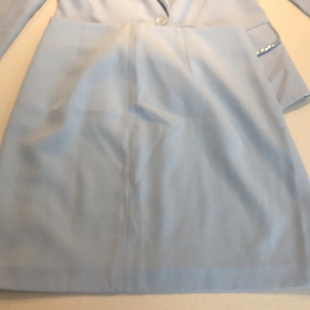 Pastel blue skirt suit - Picture 7 of 7